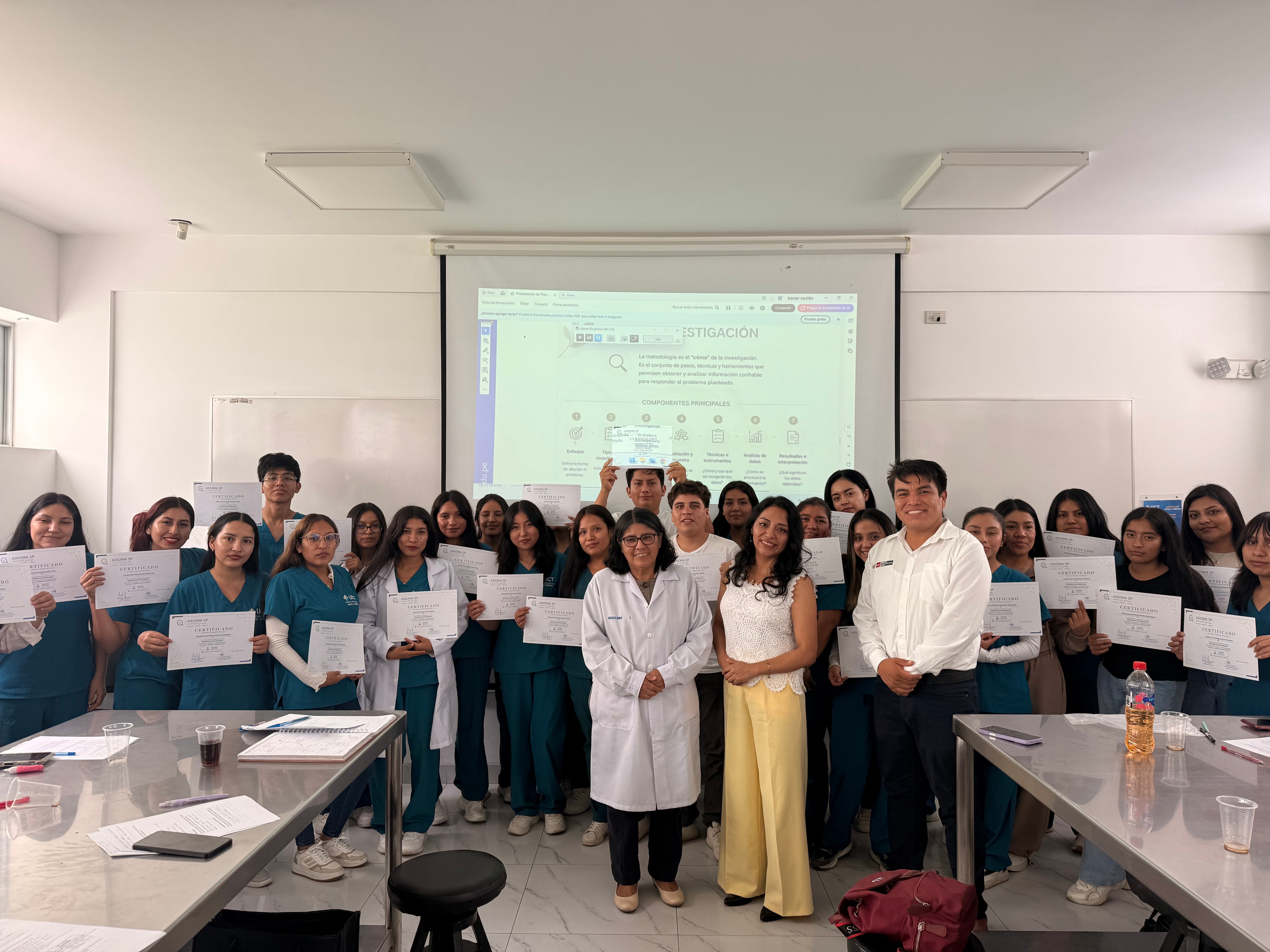 Entrega de certificados universitarios